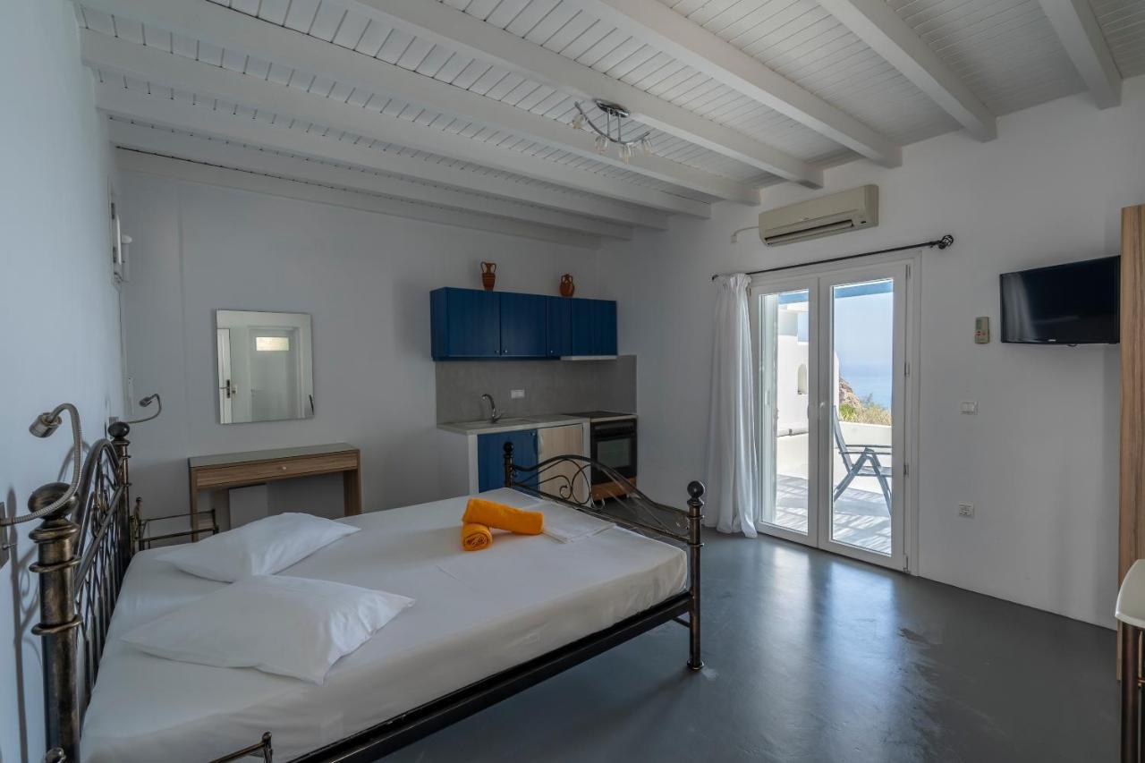Apollon Village Hotel Anafi Esterno foto