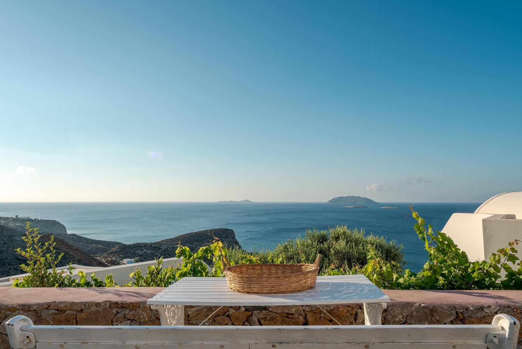 Apollon Village Hotel Anafi Esterno foto